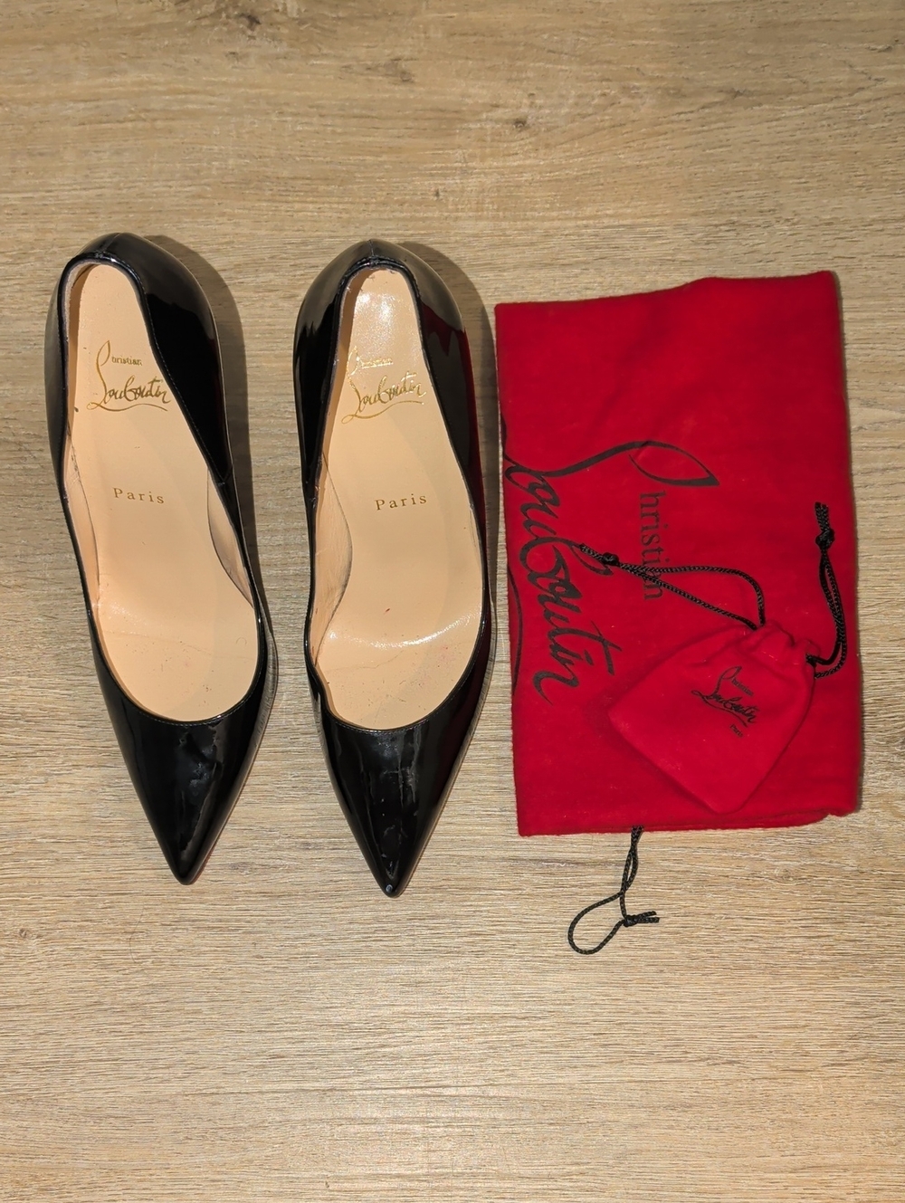 Christian Louboutin Black Patent Leather Pumps Red Bottom Size 39